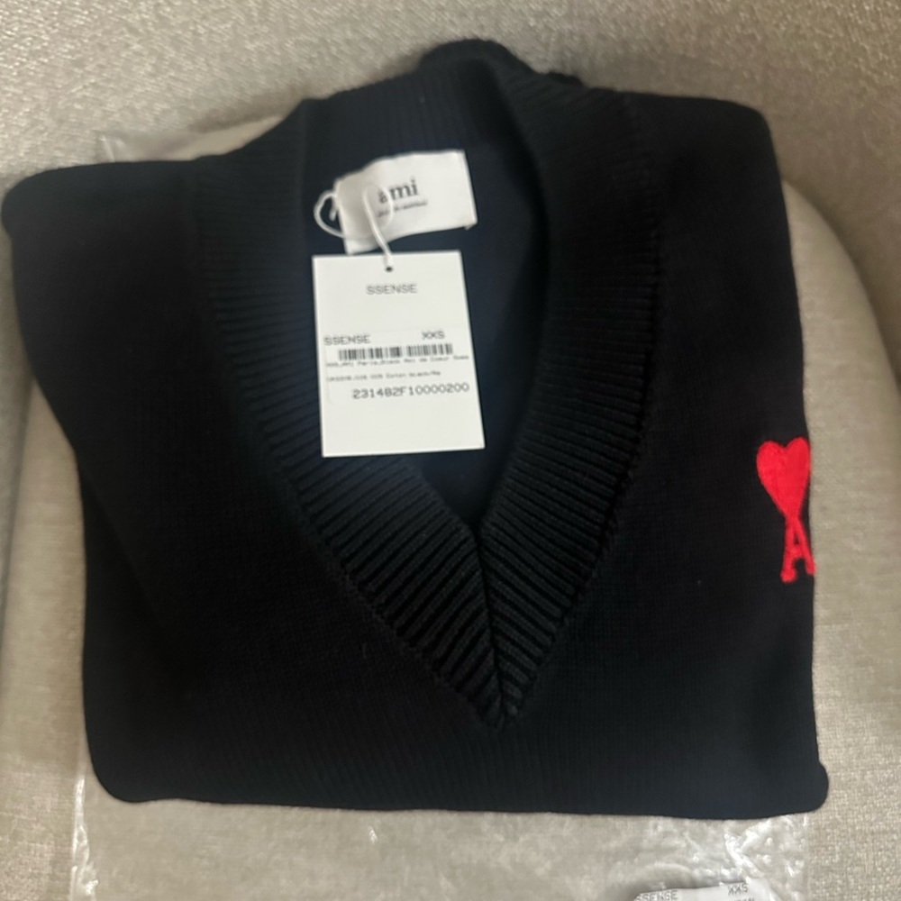 Ami Paris Black V-Neck Sweater - BNWT